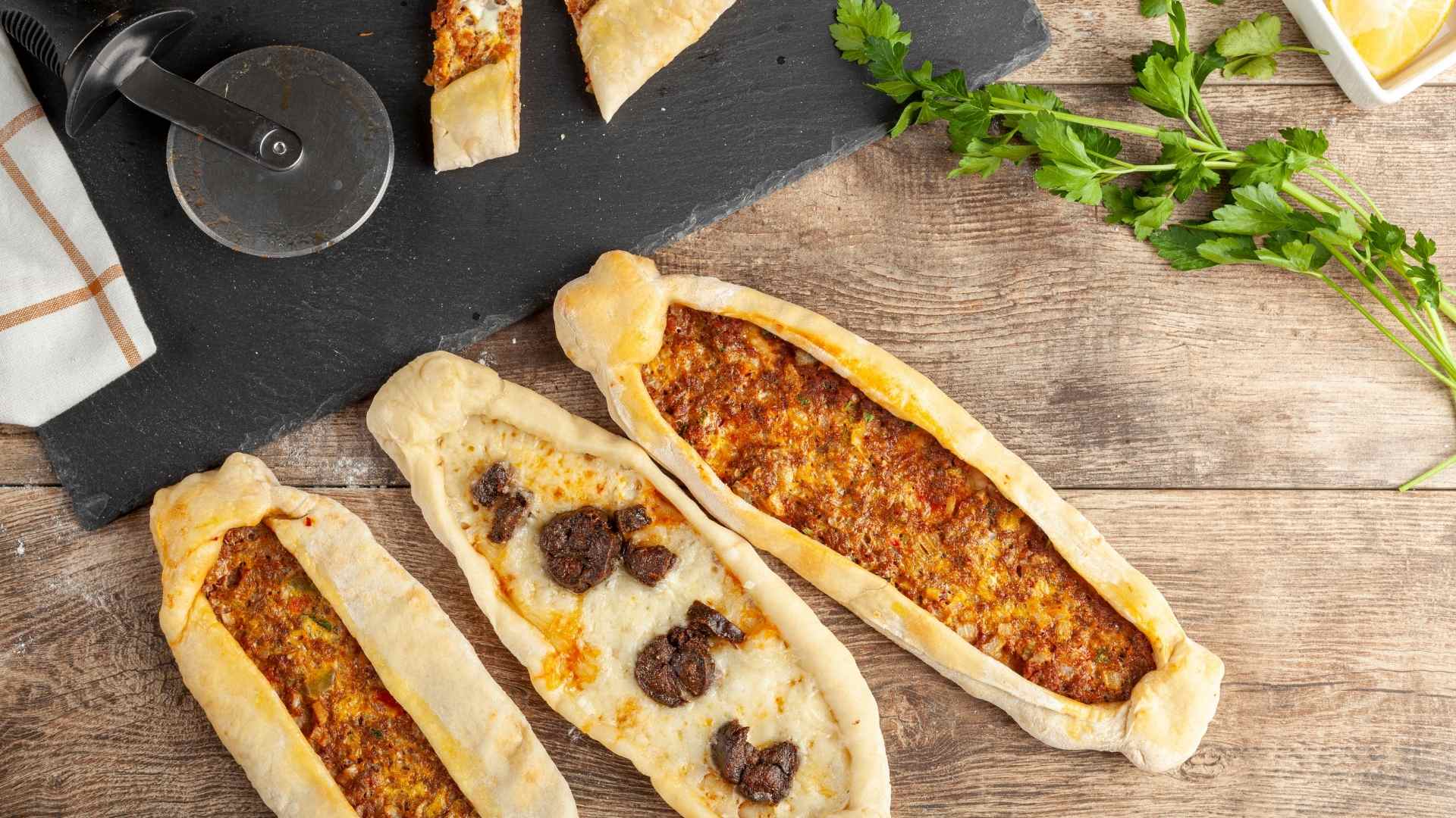The Ultimate Guide to Turkish Pide A Delicious Flatbread from Turkey