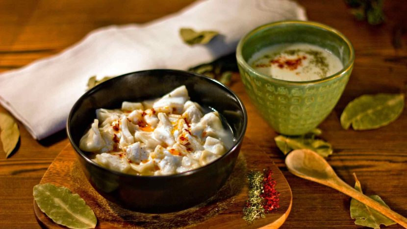 turkish manti with garlic yoghurt