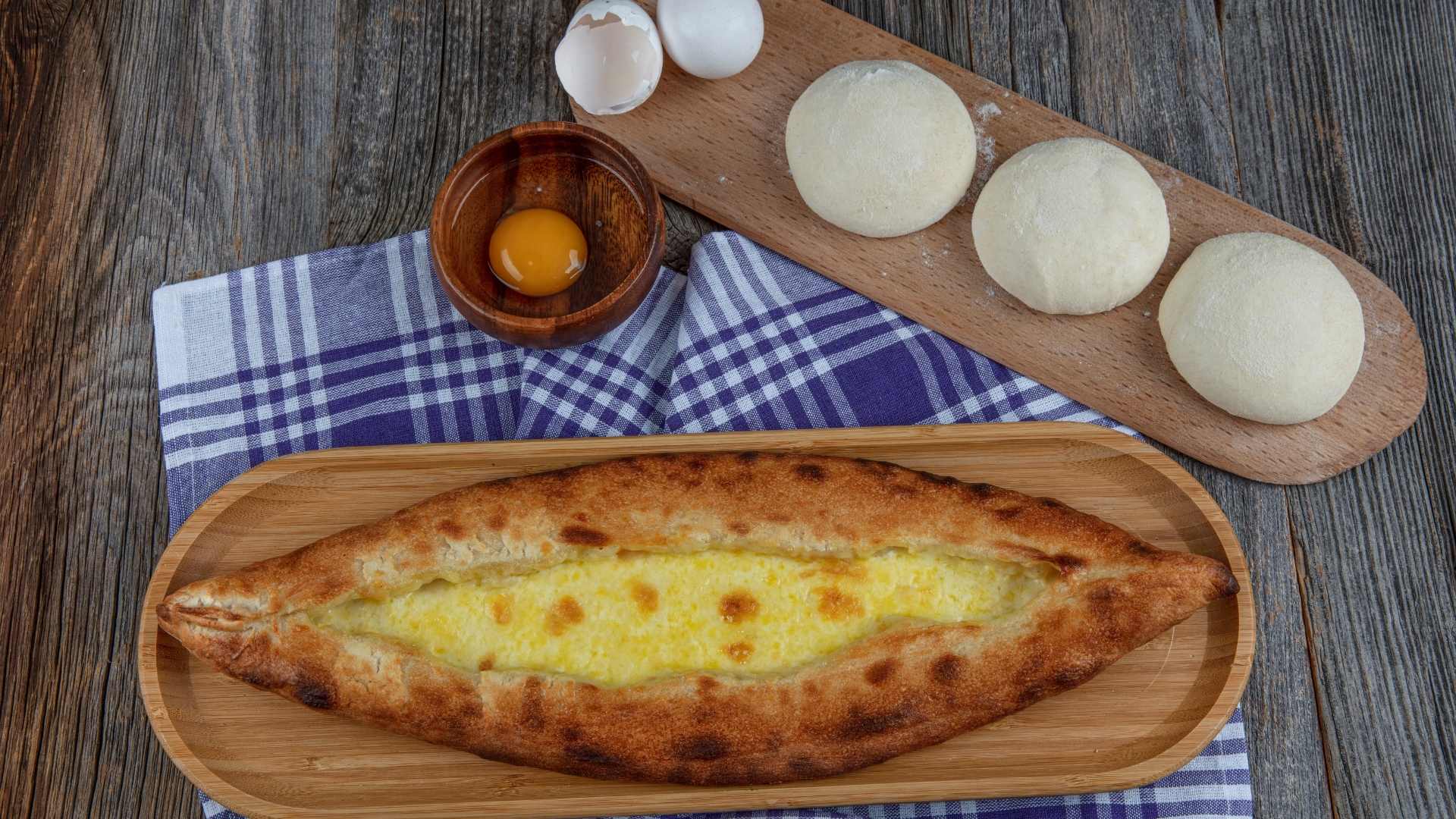 Cheese Lovers Rejoice This Mouth-Watering Cheese Pide Recipe Will Leave You Craving More 3